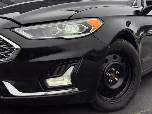 Ford Fusion USA - фото 3