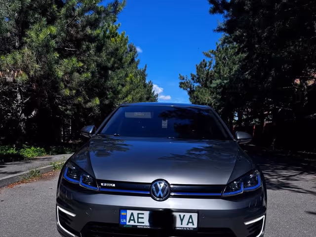 Volkswagen Golf - зображення 3