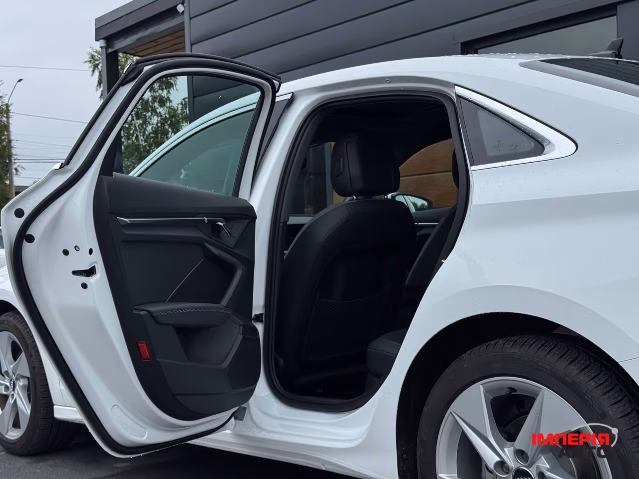 Audi A3 - фото 50