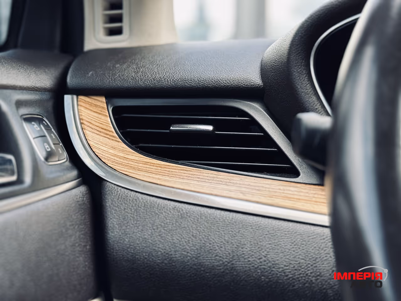 Lincoln MKC - фото 7