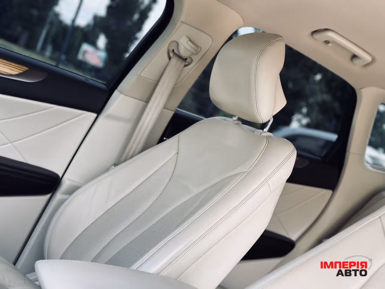 Lincoln MKC - фото 18