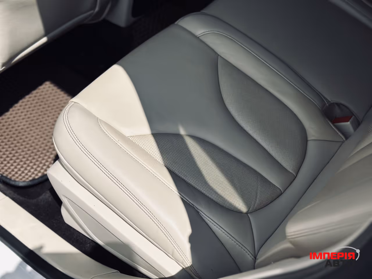 Lincoln MKC - фото 23