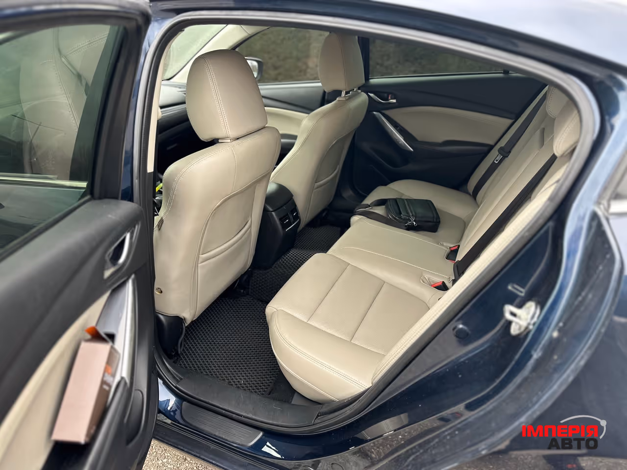 Mazda 6 - фото 6