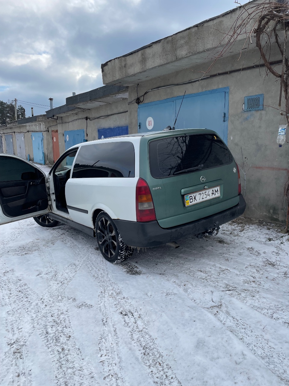 Opel Astra - фото 4