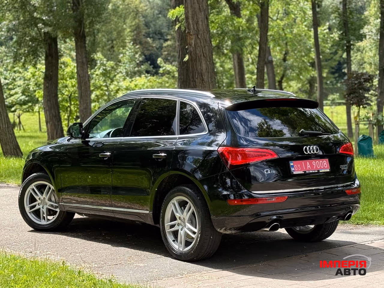 Audi Q5 - фото 10