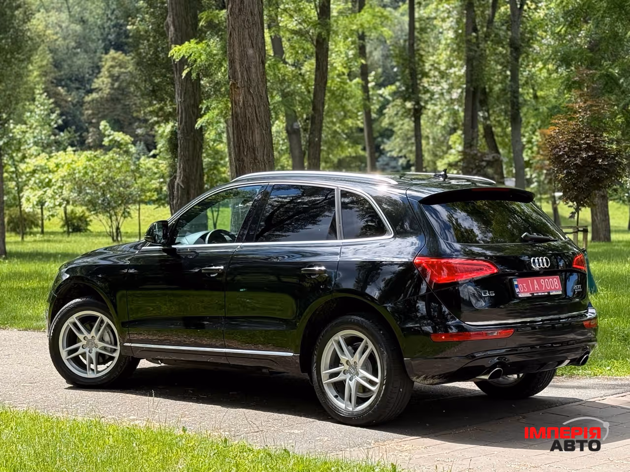 Audi Q5 - фото 11