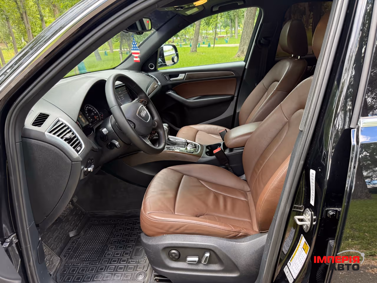 Audi Q5 - фото 12