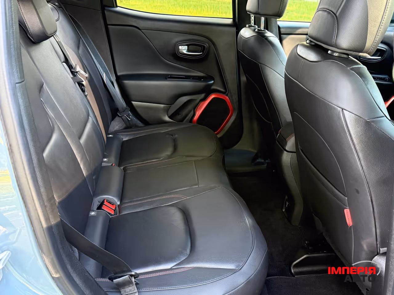 Jeep Renegade - фото 47