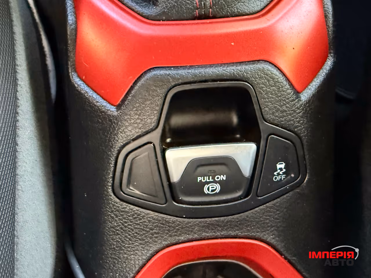 Jeep Renegade - фото 36