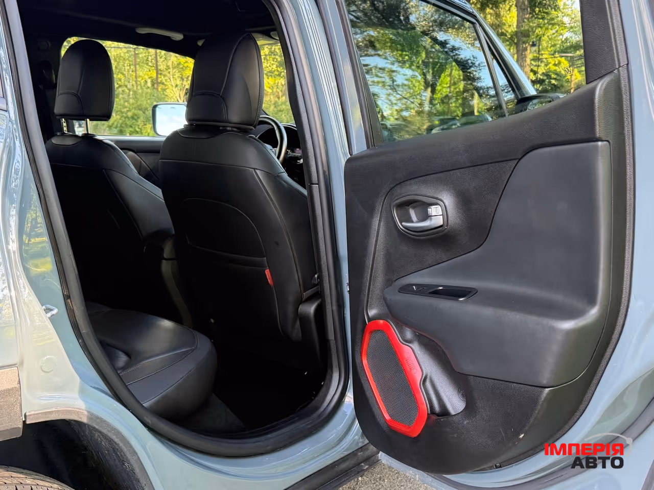 Jeep Renegade - фото 45