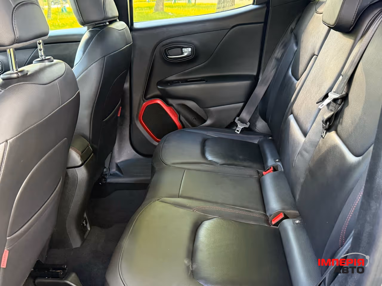 Jeep Renegade - фото 40