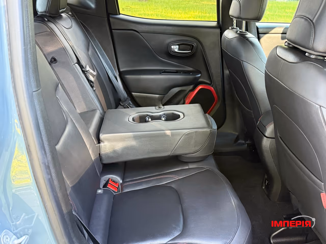 Jeep Renegade - фото 46