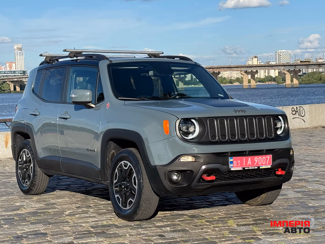 Jeep Renegade - фото 10
