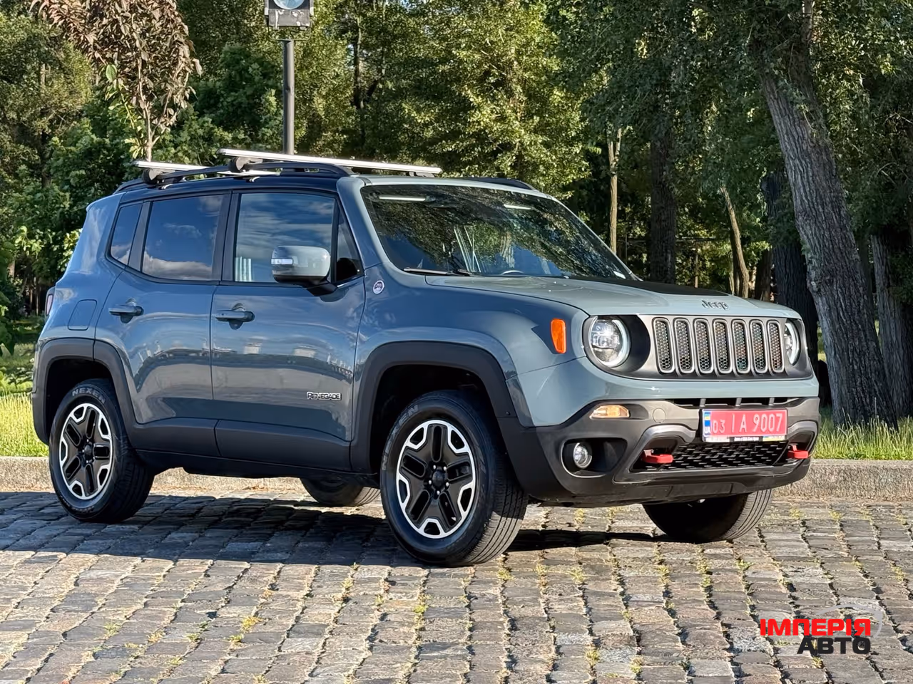 Jeep Renegade - фото 7
