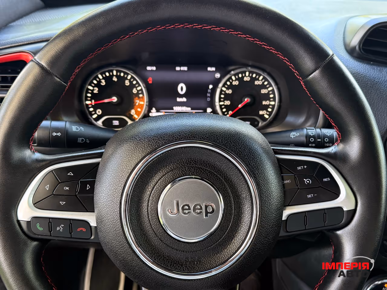 Jeep Renegade - фото 30