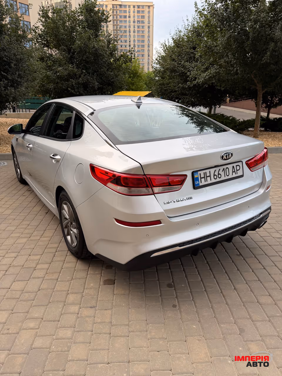 Kia Optima - фото 5