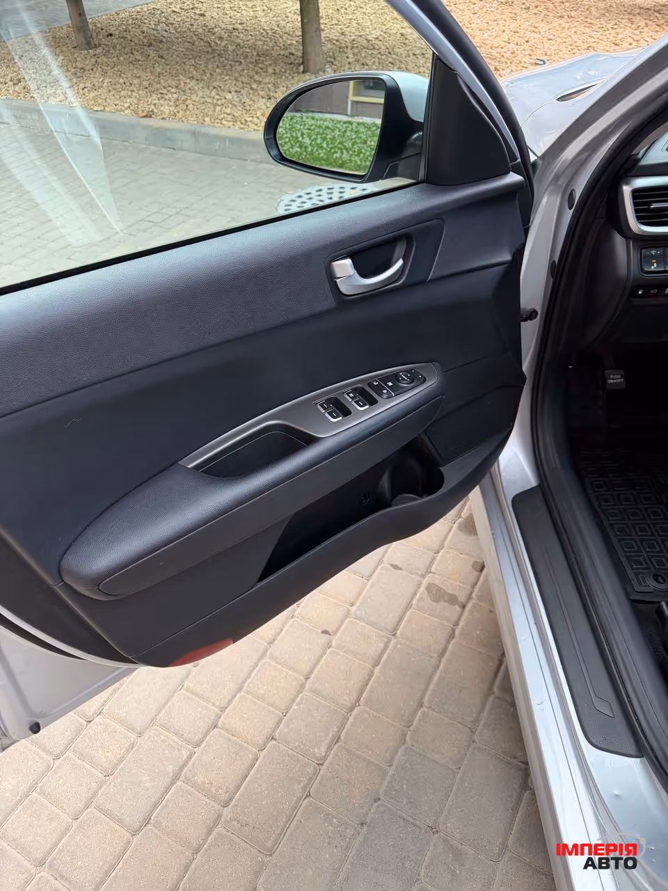 Kia Optima - фото 6