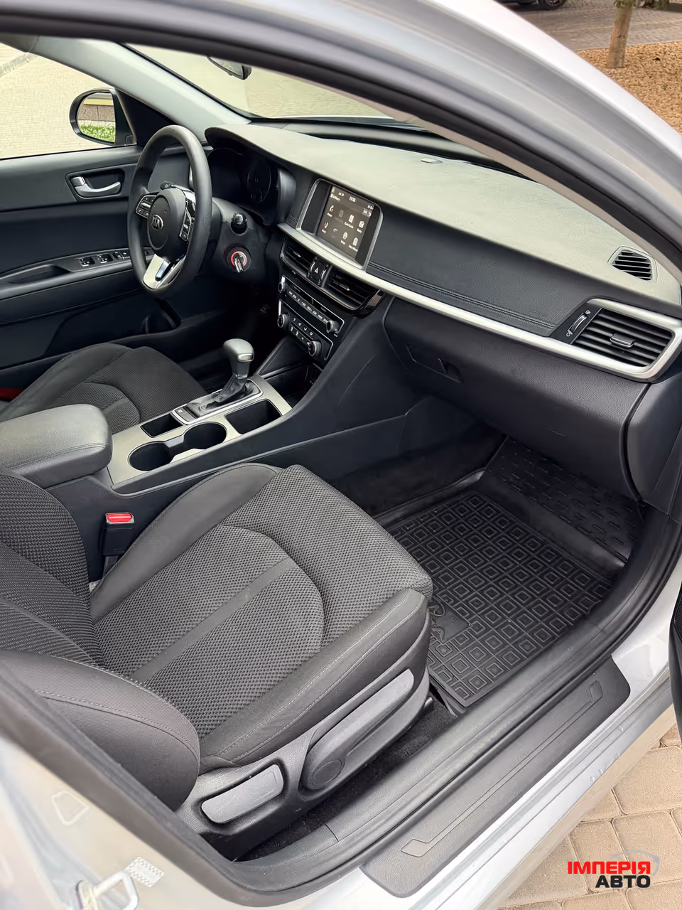 Kia Optima - фото 13