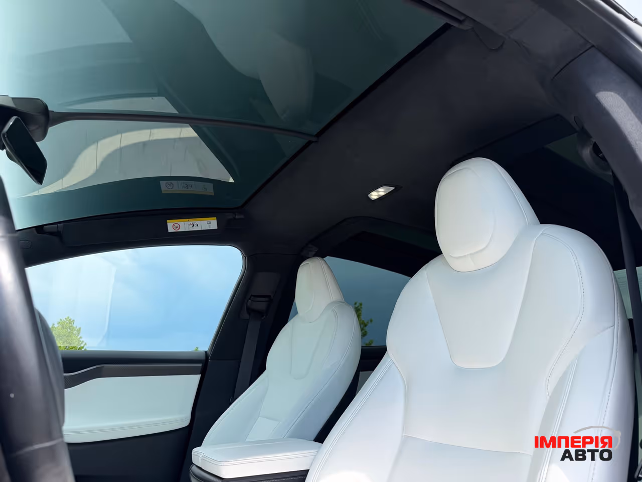 Tesla Model X - фото 52