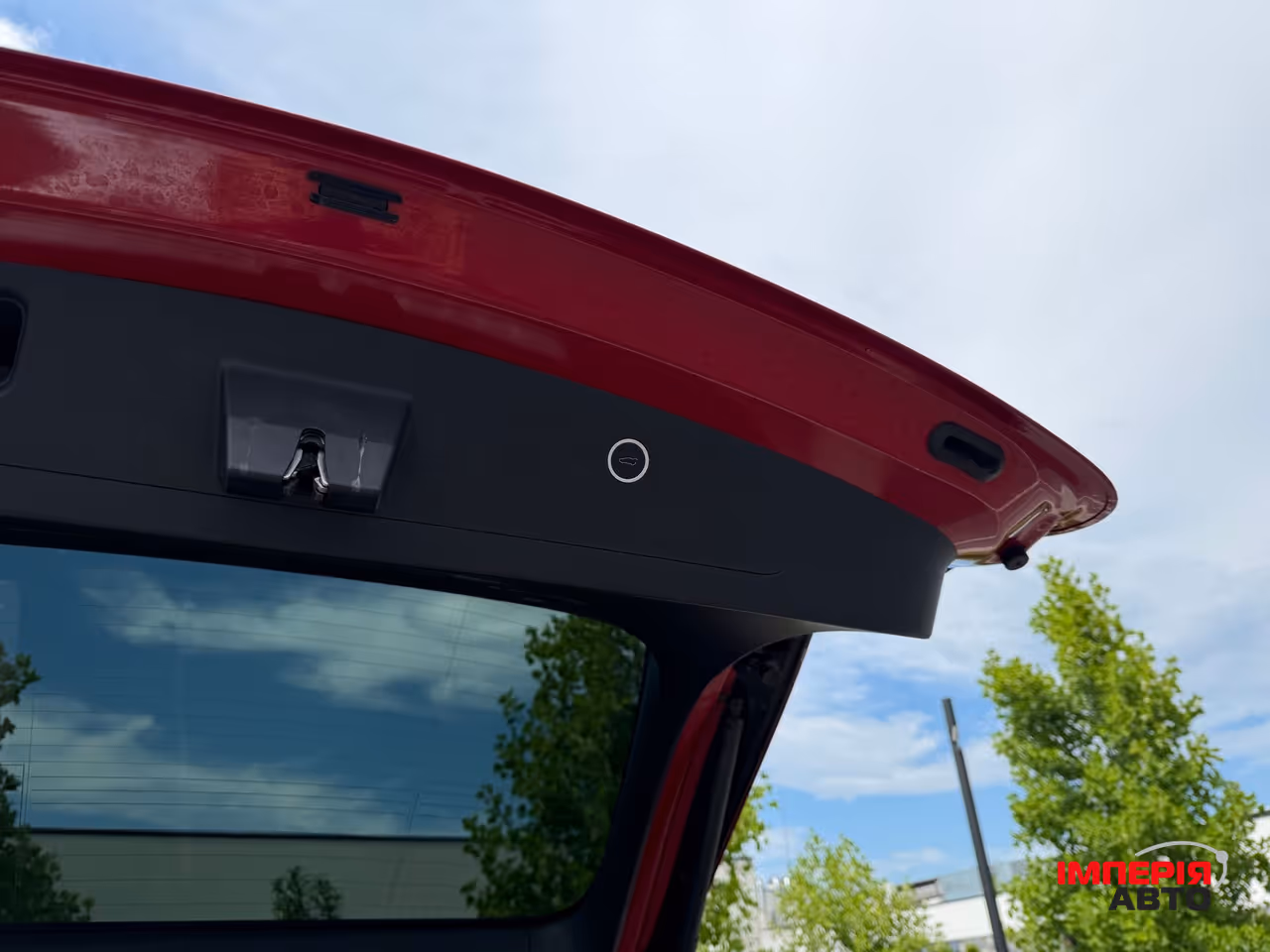Tesla Model X - фото 60
