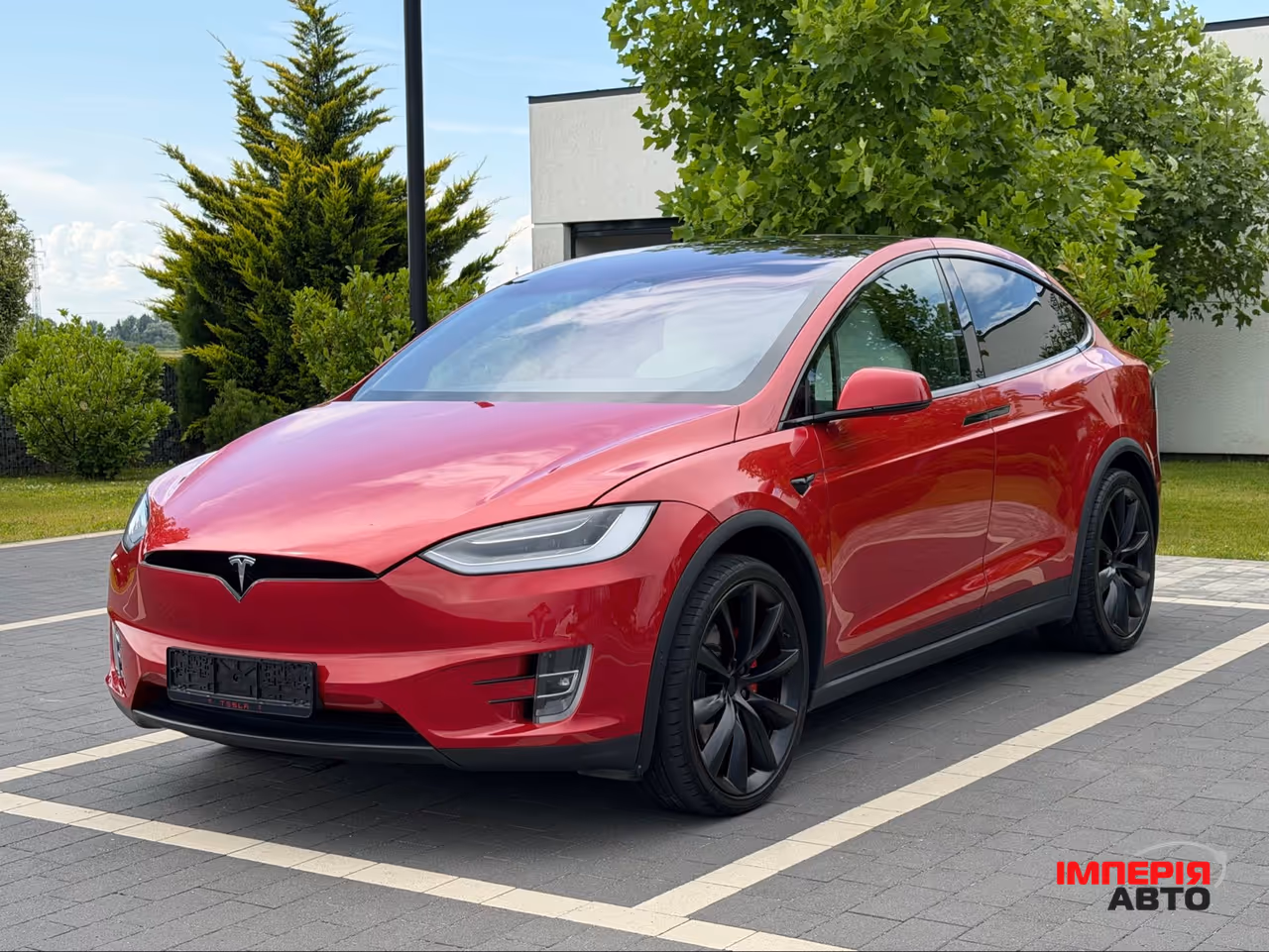 Tesla Model X - фото 3