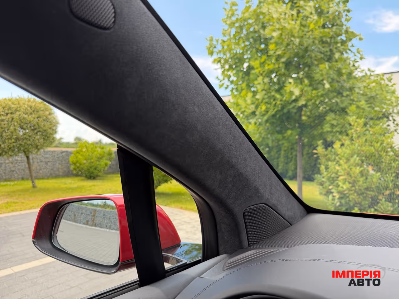 Tesla Model X - фото 42