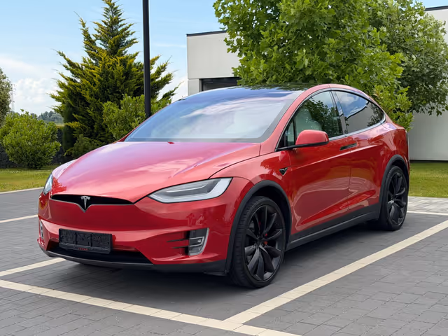 Tesla Model X - фото 3