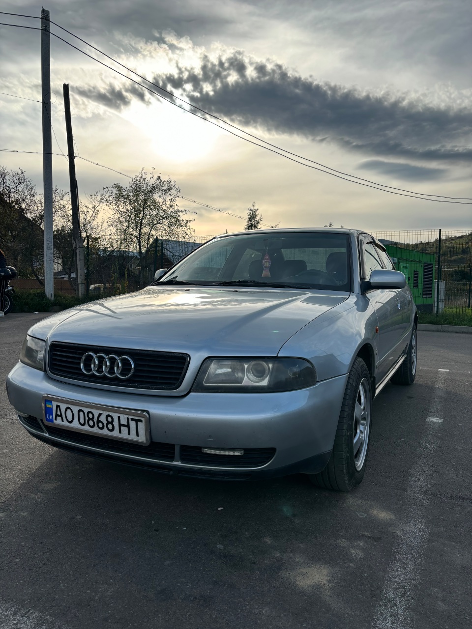 Audi A4 - фото 1