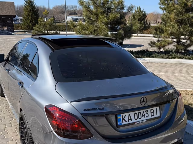 Mercedes-Benz C-Класс AMG - зображення 2