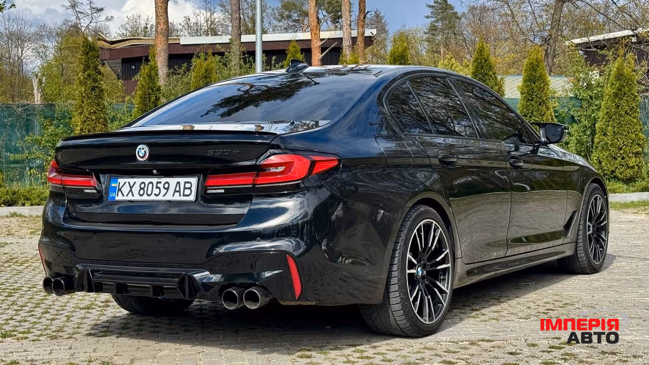 BMW 5 серії - фото 2