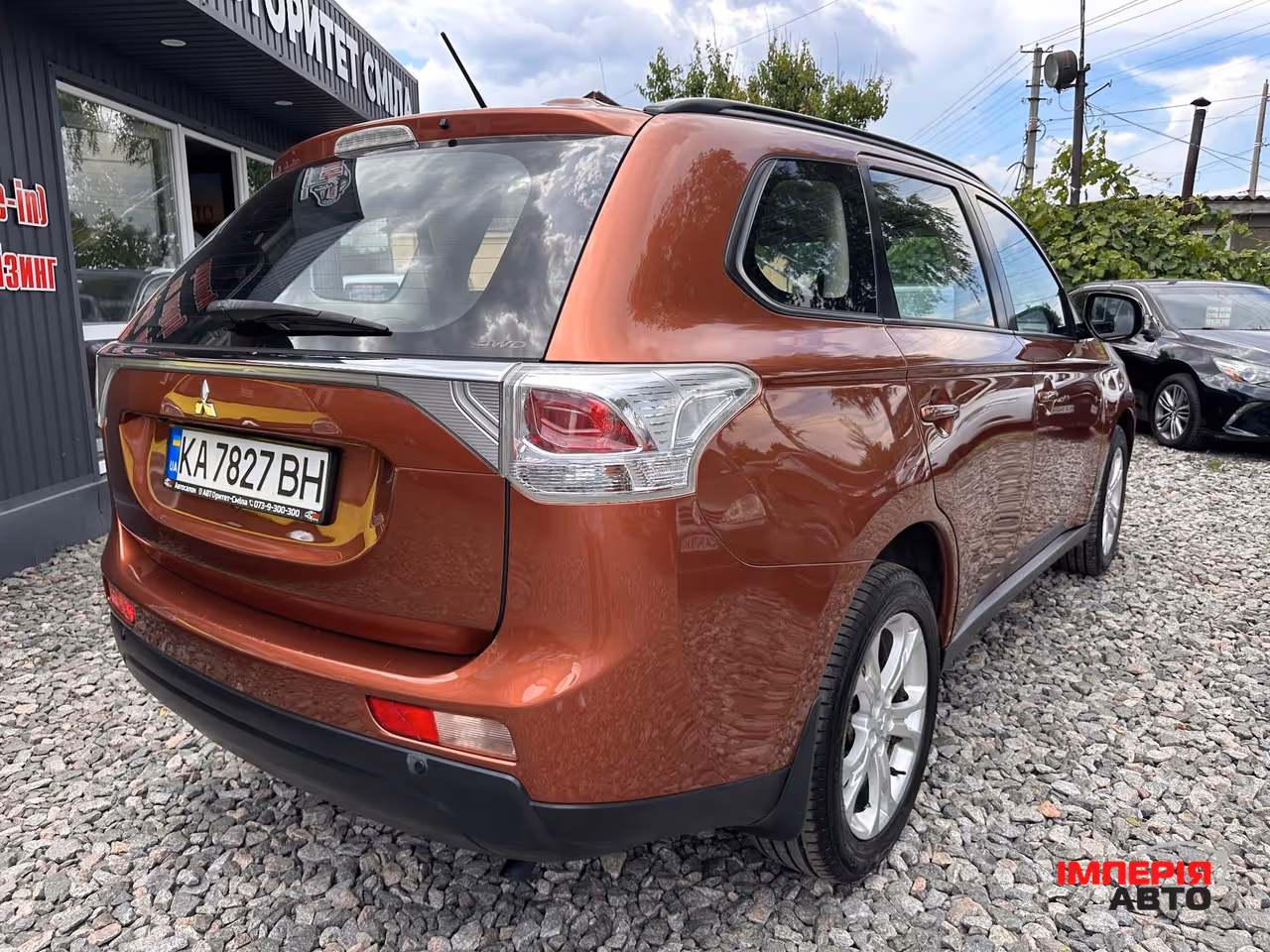 Mitsubishi Outlander - фото 13