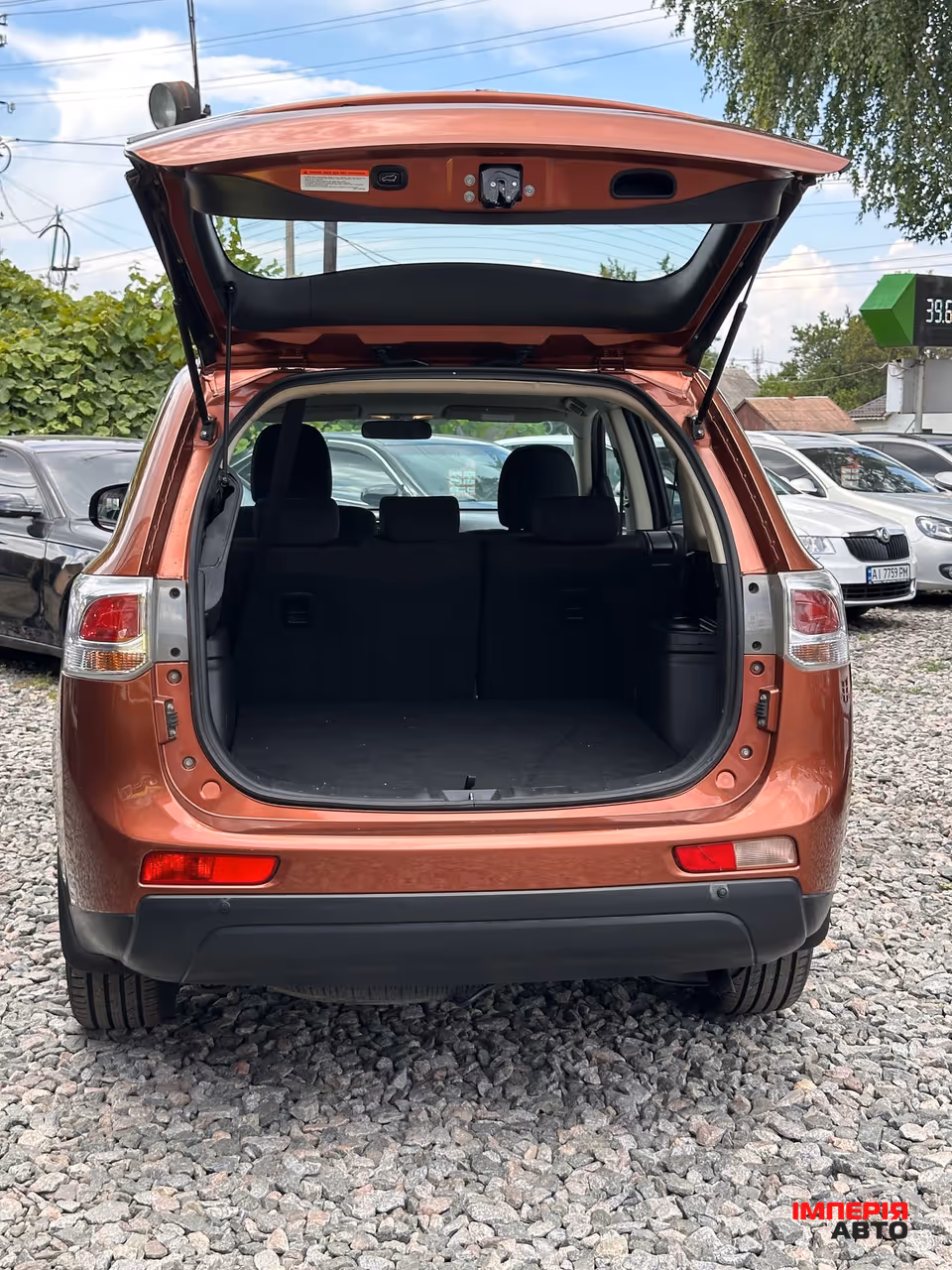 Mitsubishi Outlander - фото 10