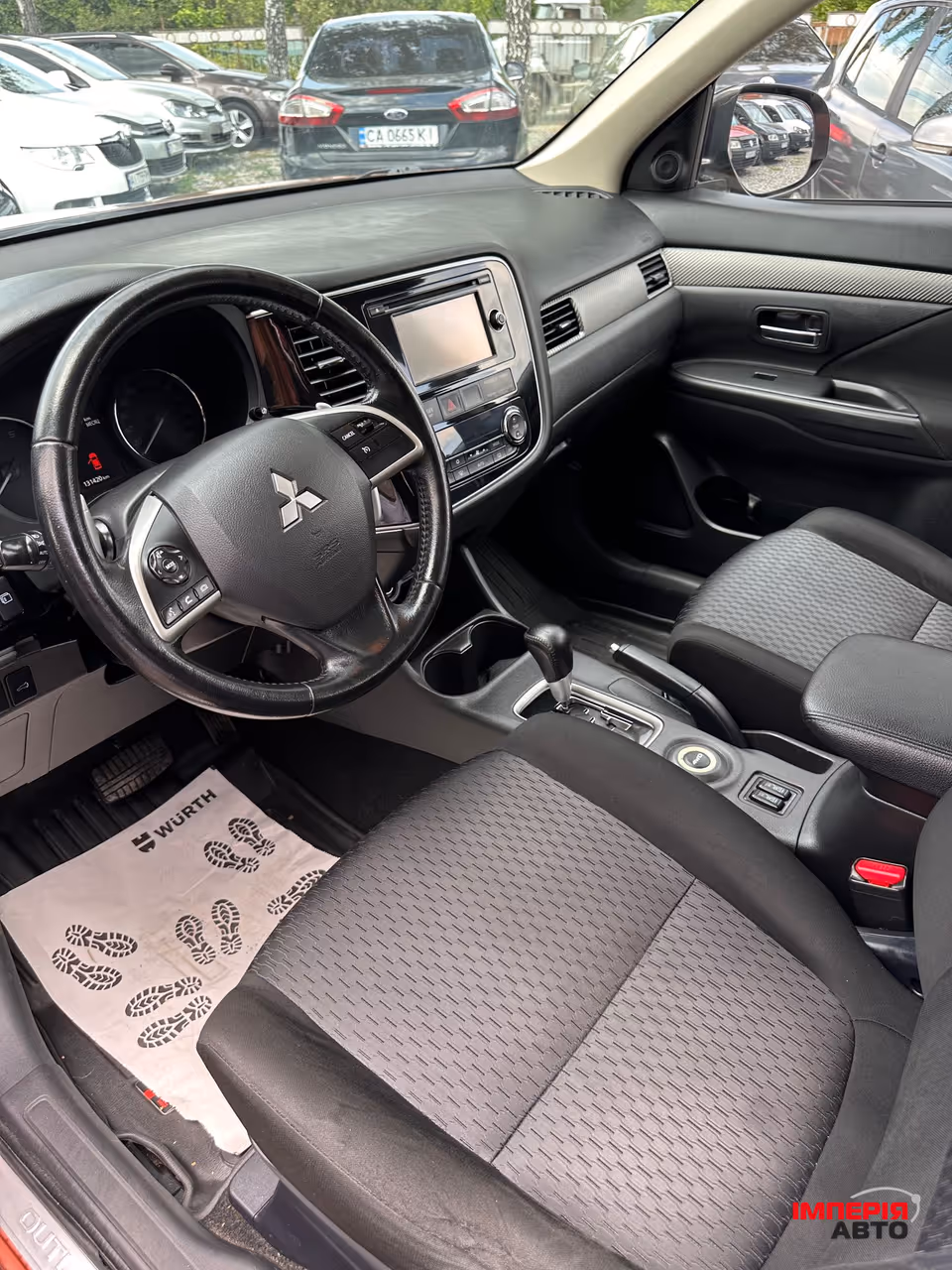 Mitsubishi Outlander - фото 6
