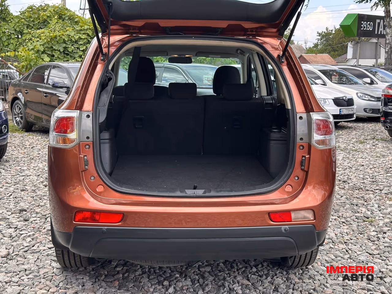 Mitsubishi Outlander - фото 9