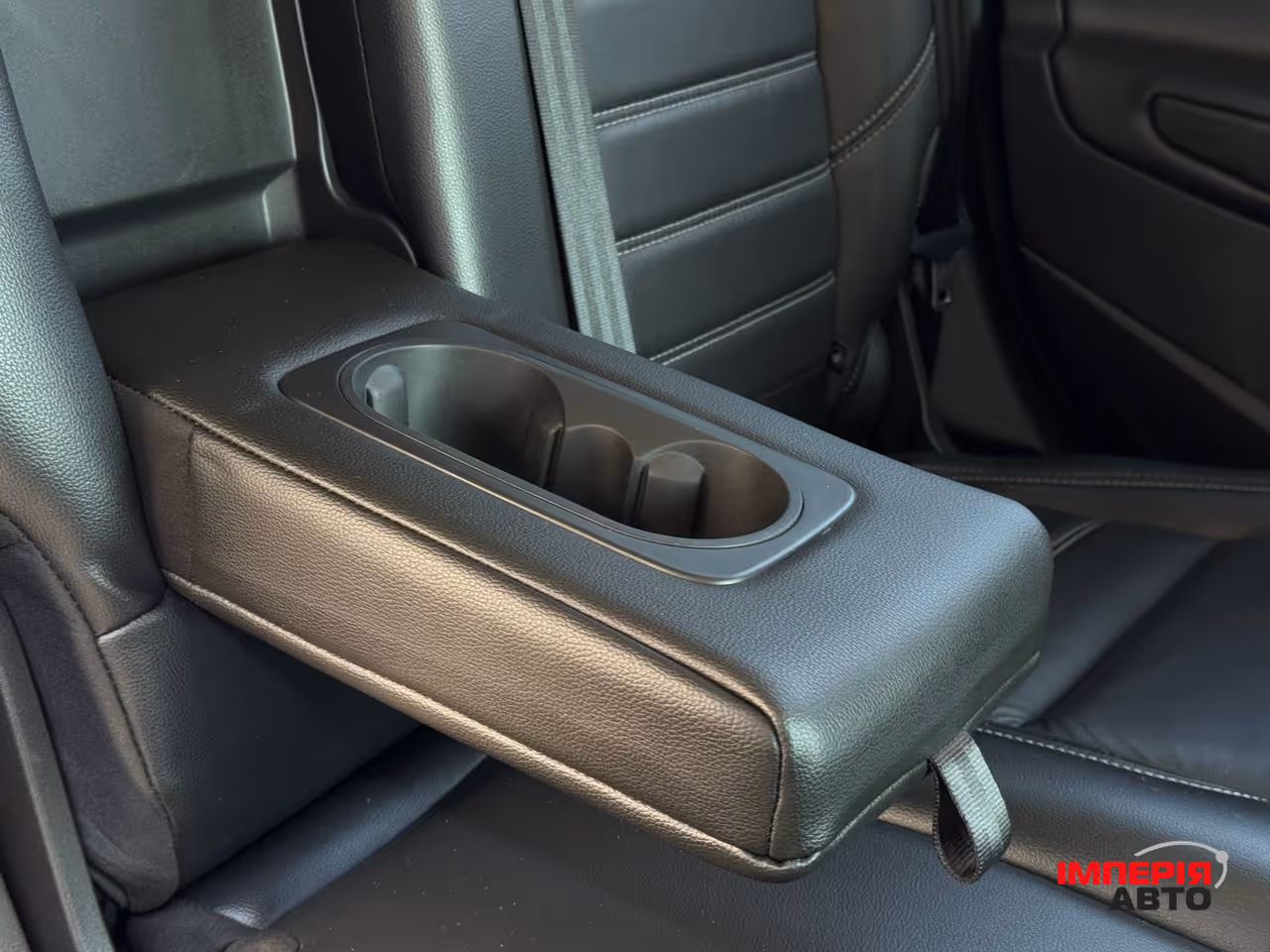 Ford Escape - фото 59