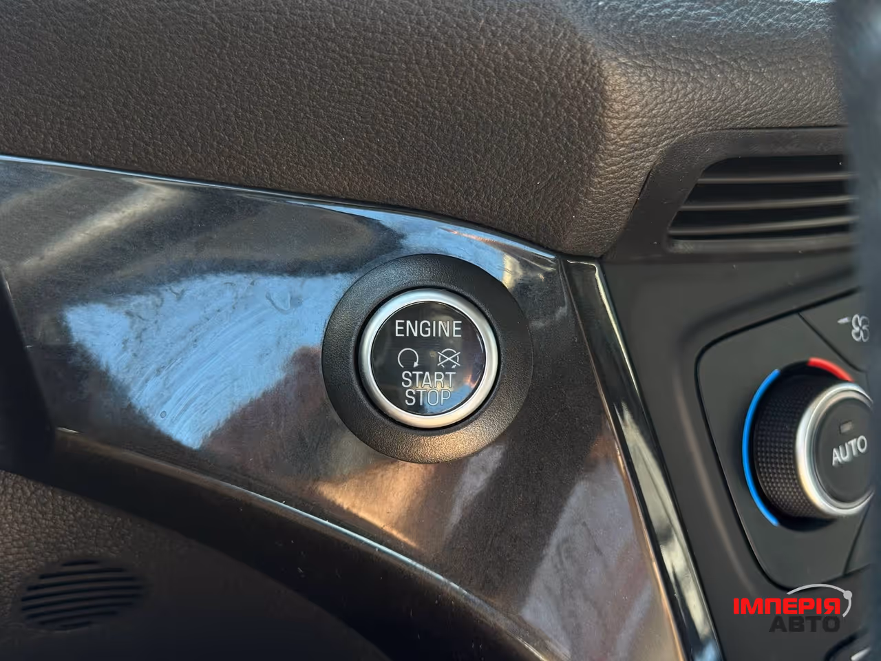 Ford Escape - фото 41