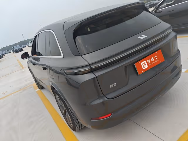 LiXiang L7 - фото 3