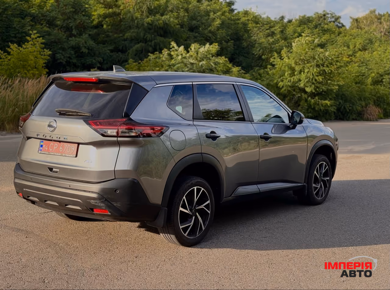 Nissan Rogue - фото 6