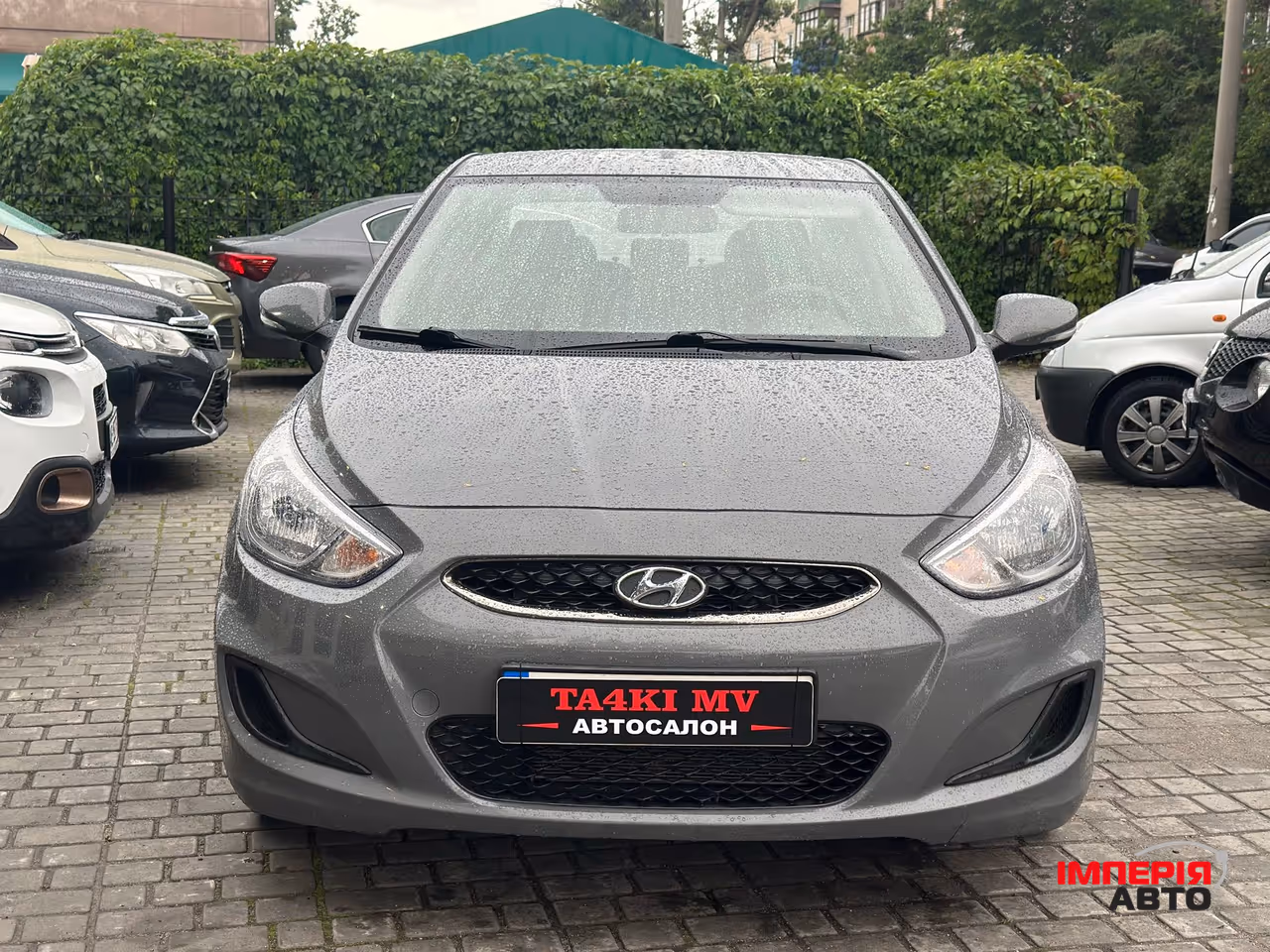 Hyundai Accent - фото 4