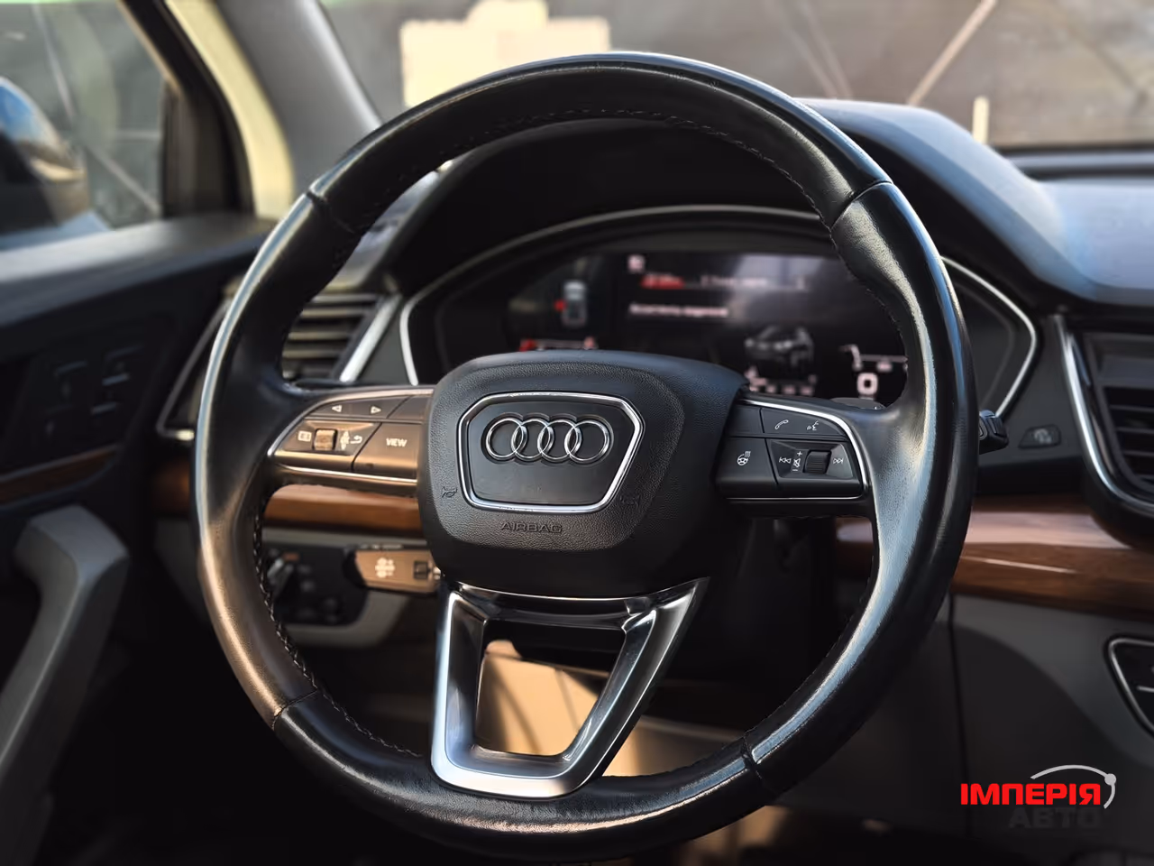 Audi Q5 - фото 14