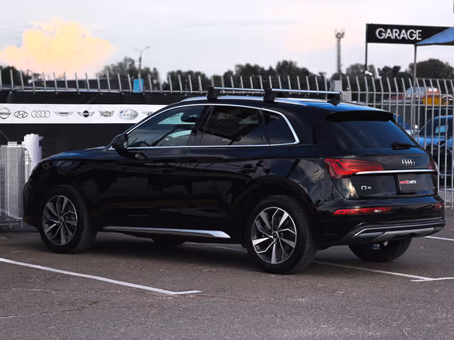 Audi Q5 - фото 4
