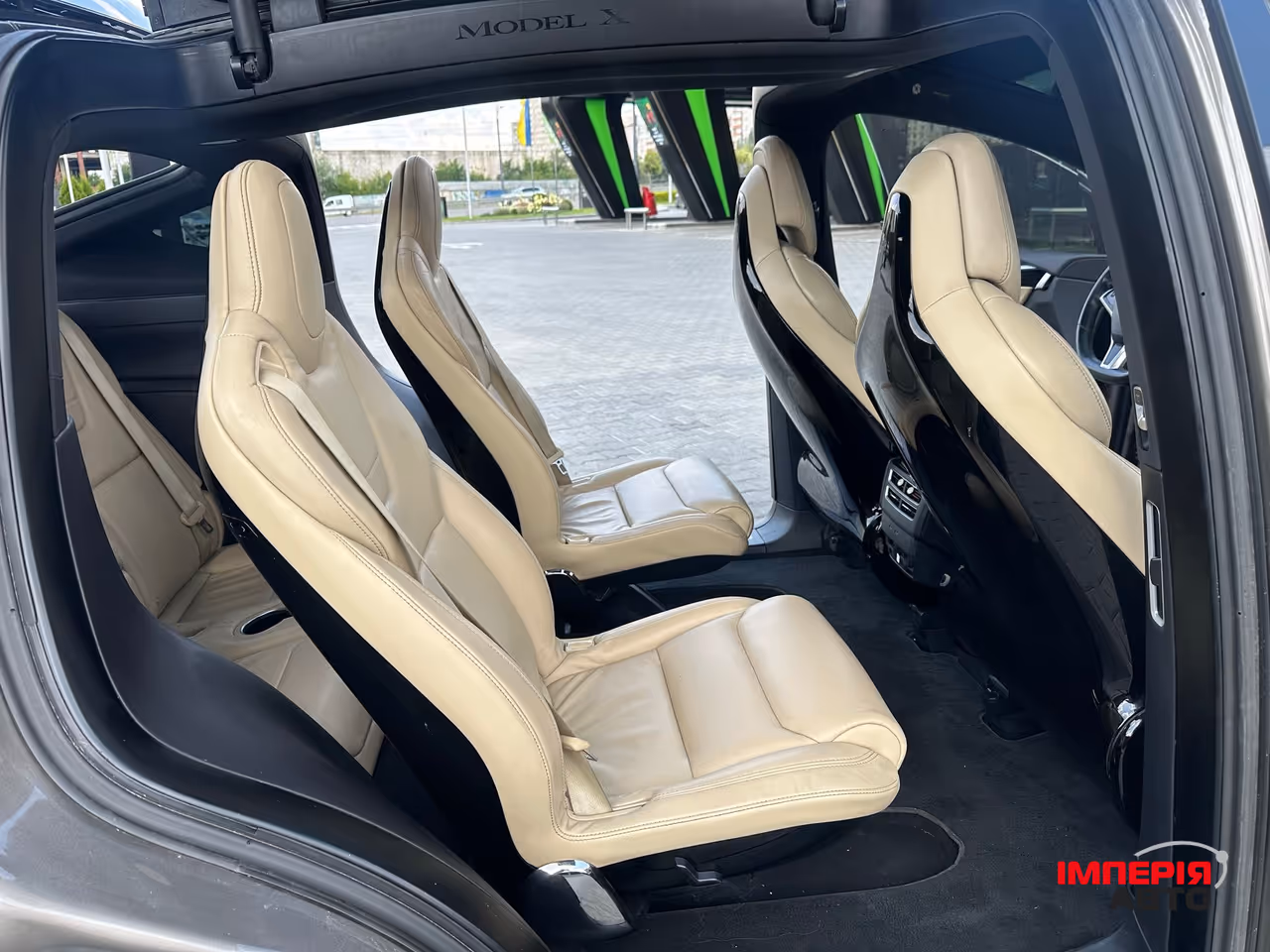 Tesla Model X - фото 19
