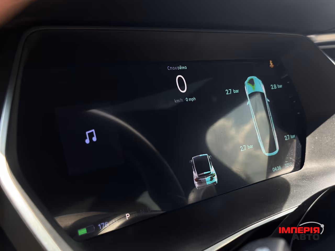 Tesla Model X - фото 46