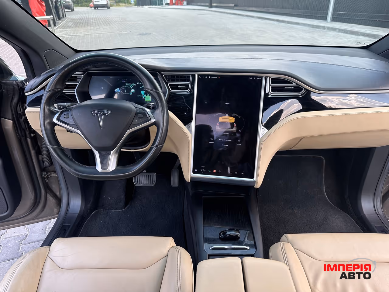 Tesla Model X - фото 28