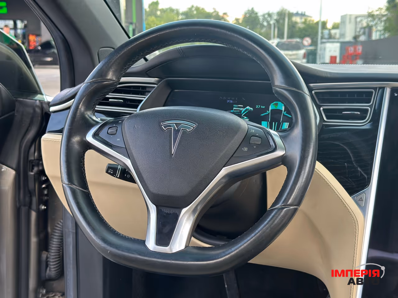 Tesla Model X - фото 31
