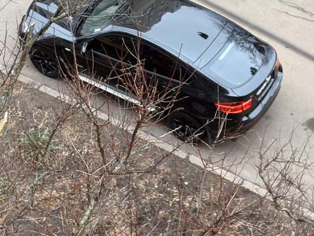 BMW X6 - зображення 1