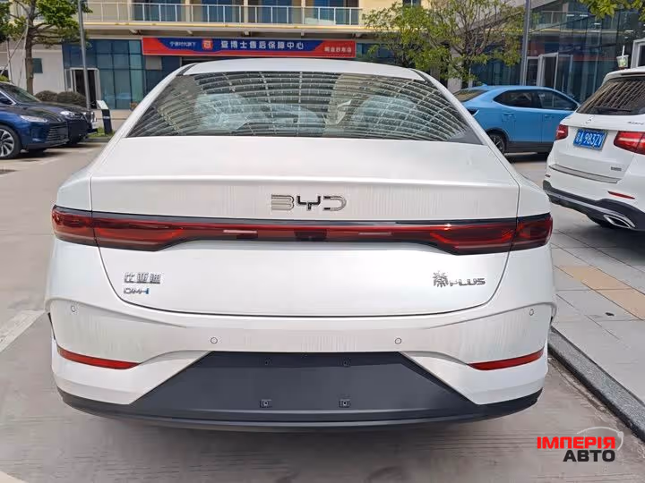 BYD Qin Plus - фото 5