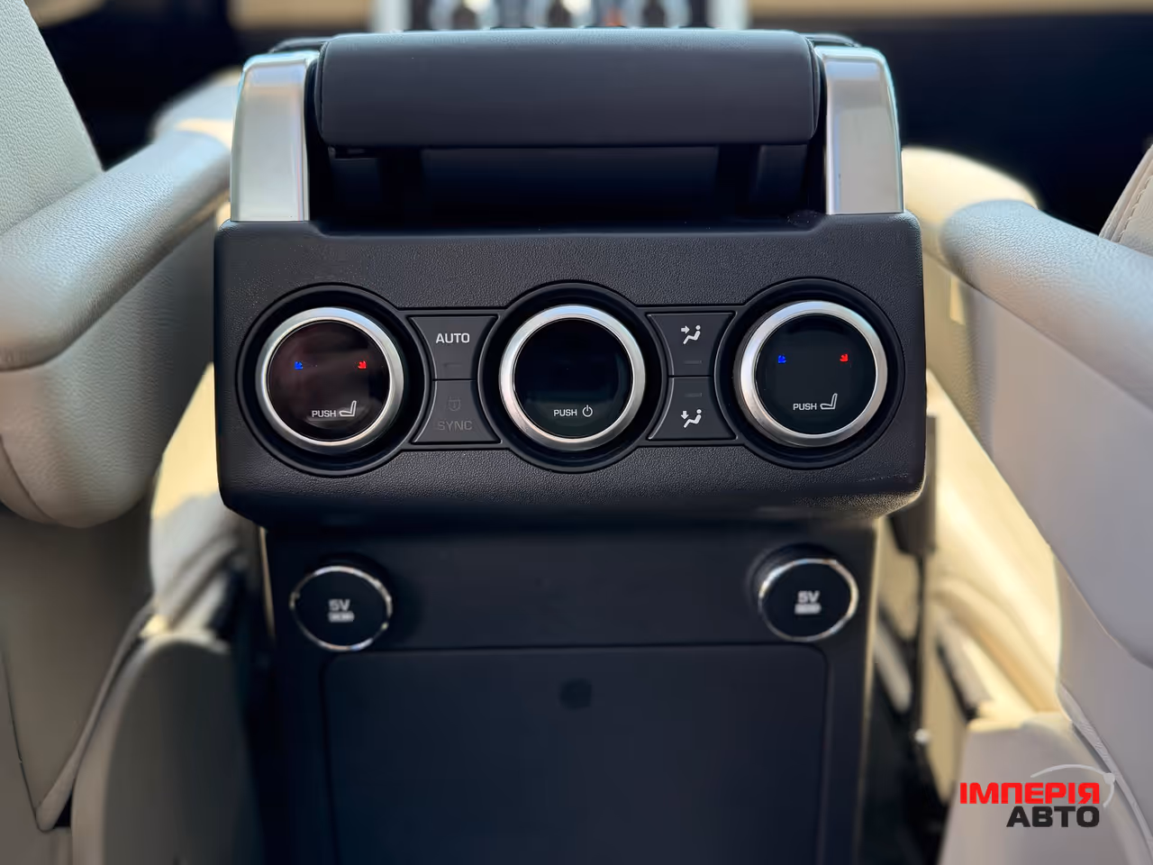 Land Rover Discovery - фото 18