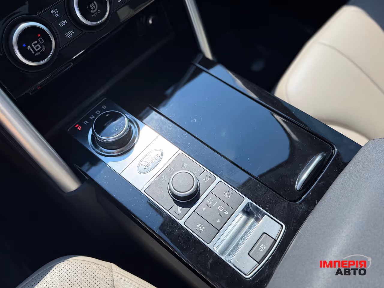 Land Rover Discovery - фото 15