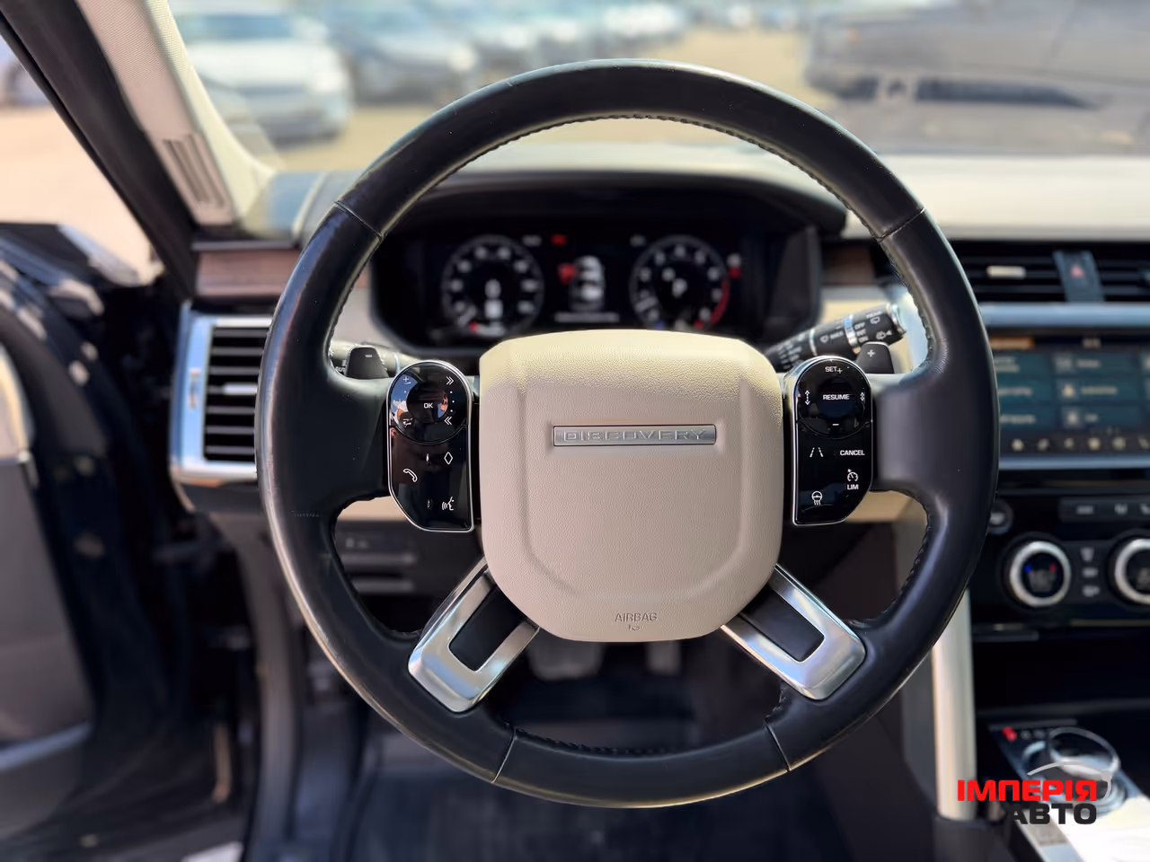 Land Rover Discovery - фото 7